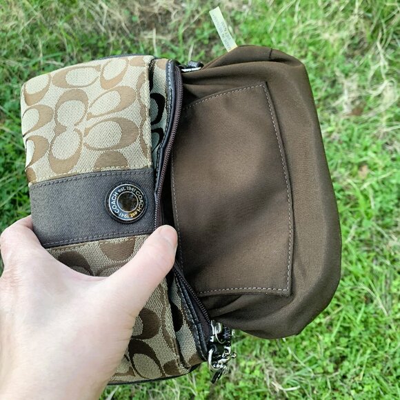 Coach Signature C Wristlet - Picture 7 of 11